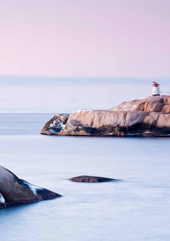 Paketpris båt på land i max 28 dagar Prislistan inkluderar två kranlyft, transport/avpallning och hyra på land. Båt på land mer än 28 dagar, faktureras enligt prislistan för vinteruppläggning utomhus.