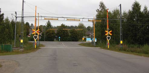 Dessa är väg 839 över Bergsbybron respektive väg 827 över Sundsgrundsbron.