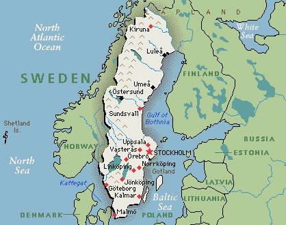 Lega Glavno mesto Švedske Stockholm leži na 58 s.g.š. in 15 v.g.d.. Razteza se v smeri sever jug in je redko naseljena Švedska leži na severni polobli, v severnem zmerno toplem pasu, severni del pa sega tudi v severni mrzli ali polarni pas.