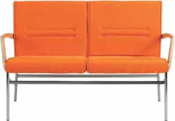 Tanken är att det skall vara enkelt och kostnadseffektivt att förändra möbelns utseende. Design: Kenneth Bergenblad Scott 3-sits soffa Scott 2-sits soffa Art.nr.