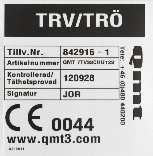 Kopplingschema el Anslutning mot externa enheter görs via 3 m långa kablar.