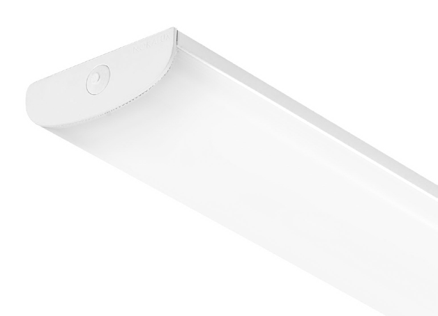 INDUSTRI UMID LED INDUSTRI UMID D-märkt kapslad allround LED-armatur IP 44. Slimmad stomme av vitlackerad aluzink med gavlar av slagtålig plast. Kupa av opal linjeprismatisk akryl.