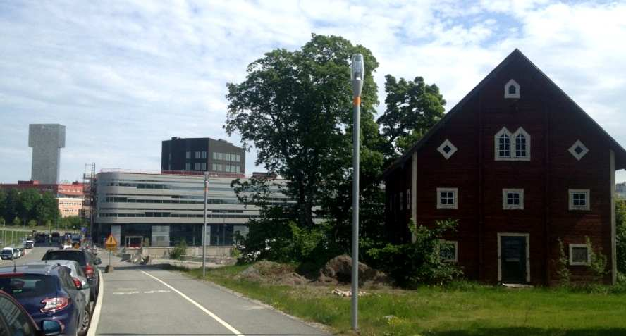 I dagsläget har i stort sett alla byggnader rivits och en dal av marken har ersatts med markparkering. En lägre tegelbyggnad från studentanläggningen finns kvar i området.