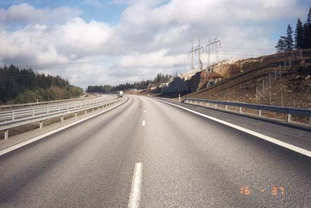 mjukpunktsförhöjning. En viktig faktor är hur pass mycket åldrat det gamla bindemedlet är och möjligheterna till högre granulatinblandning ökar om de gamla massorna inte är alltför åldrade.