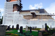 Projektet beräknas vara klart i oktober 2014. Kyrkan invigdes 1460 och är en treskeppig kyrka.