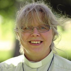 Sommargruppen Ont om tid och gillar lägergemenskap? Varje år har församlingen en grupp sommarkonfirmander. Då träffas vi en söndag i månaden i Nols kyrka mellan december och maj.
