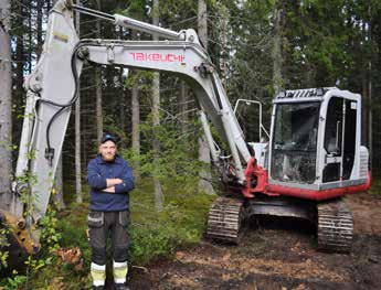 Julförberedelser Förberedelserna var förr fast bundna till vissa dagar och tider oktober var slaktmånad, november var Mårten Gås, brygga öl och dricka startades i god tid innan jul.