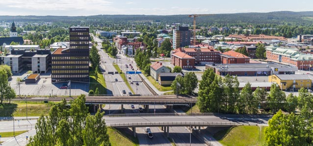 Riksintressen Enligt bestämmelser i miljöbalken ska områden som är utpekade som riksintressen skyddas mot åtgärder som på ett påtagligt sätt kan skada områdenas värde eller betydelse.