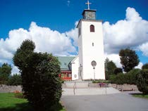 Emmaboda församling Församlingsresa 28 augusti Sommarmusik 8 juni kl. Festmässa med kyrkokören - Gloria - Sångarbröderna. 6 juli kl. sommartid.