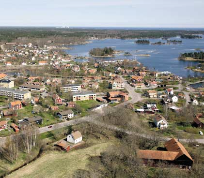 60 tiv och pragmatisk legitimitet för slutförvaret i kommuner som Östhammar och Oskarshamn. Vad gäller den moraliska legitimeringen så äger den rum i ett historiskt sammanhang.