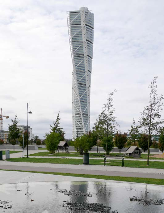 135 HÖGT HÖGRE HÖGST SYFTE OCH BAKGRUND Victoria Tower, 120 meter, 34 våningar. Arkitekt: Wingårdhs.