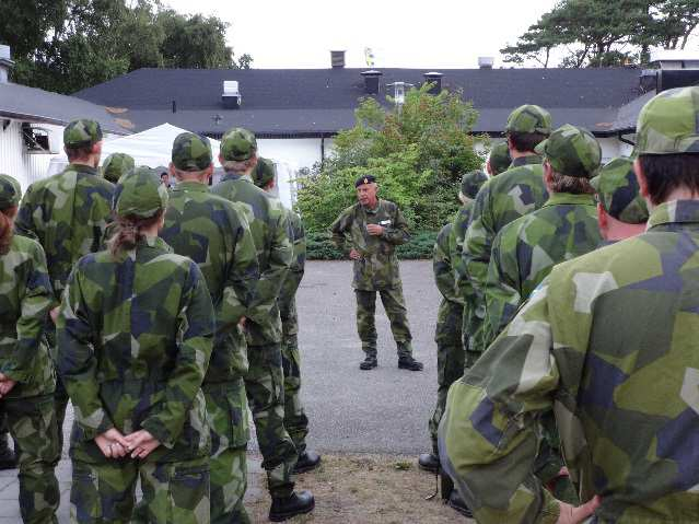 utbildningar. Skåneförbundet har under året planerat och genomfört 11 kurser åt Svenska Försvarsutbildningsförbundet.