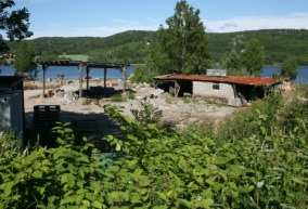 Hamnen För hamnen föreslås i Föp 06 återställande av handelsbryggan och småbåtshamn i vattnet samt utveckling av verksamheter och kulturevenemang på land.