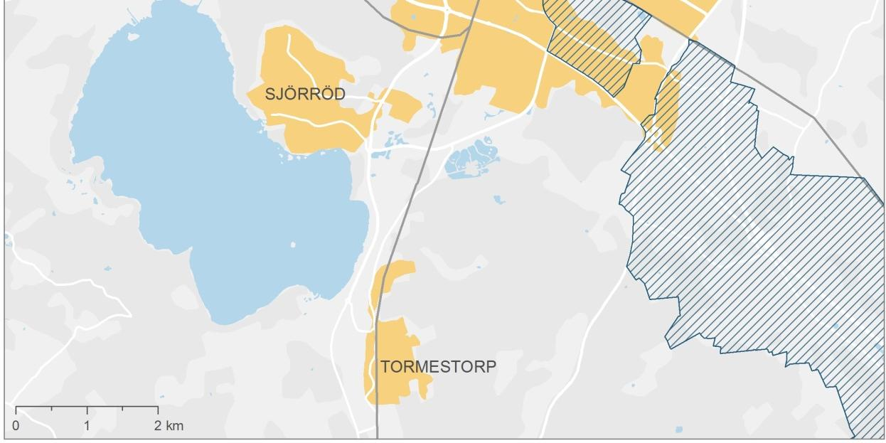 I det östra finns en grundvattenförekomst i sedimentärt berg med stora uttagsmöjligheter och stora kommunala uttag. Figur 31. Vattenskyddsområden i Hässleholm.