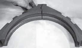 Flexibel koppling - fyra eller sex segment för 355,6 mm och större storlekar Läs igenom och förstå alla instruktioner innan du installerar en rörprodukt Förberedande