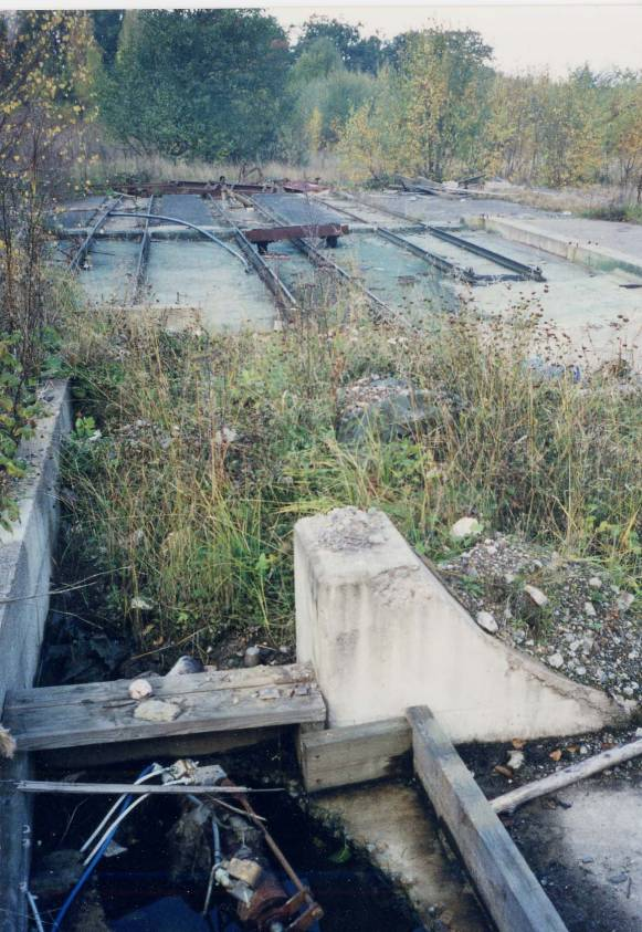 Miljöpåverkan från träimpregneringsbranschen Kemikalier Det framgick vid inventeringen att krombaserade saltmedel (Boliden salt, K 33) har dominerat vid träimpregneringsverksamheterna i Södermanland.