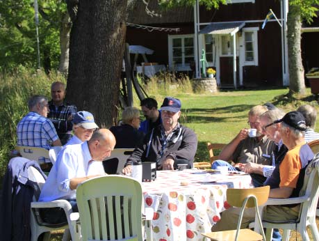 Stationer i SM Radiodagen i Näsmo SK5RO Radiodagen i Näsmo är en tradition som vi denna vid träff genomfört i 5 år. Som vanligt öppnade Folkessons sitt hem för många amatörer i regionen.