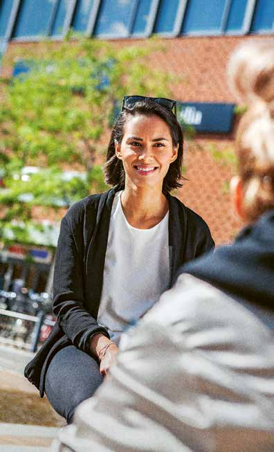 Tre år senare öppnar Malmös första köpcentrum i samma lokaler och ytterligare 50 år senare börjar en ny