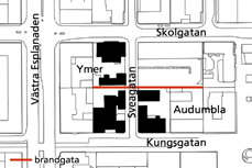 Nykterhetsvänners byggnadsförening samt ett tvåvånings bostads- och butikshus i korsningen Sveagatan/Kungsgatan.