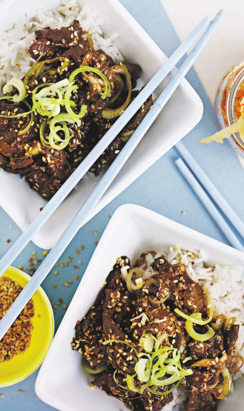 RECEPT 4 30 min 557 kcal/port Fett 10 g Kolhydrater 81 g Protein 35 g Yakiniku på biff Biff med ingefära, soja och sesamolja.