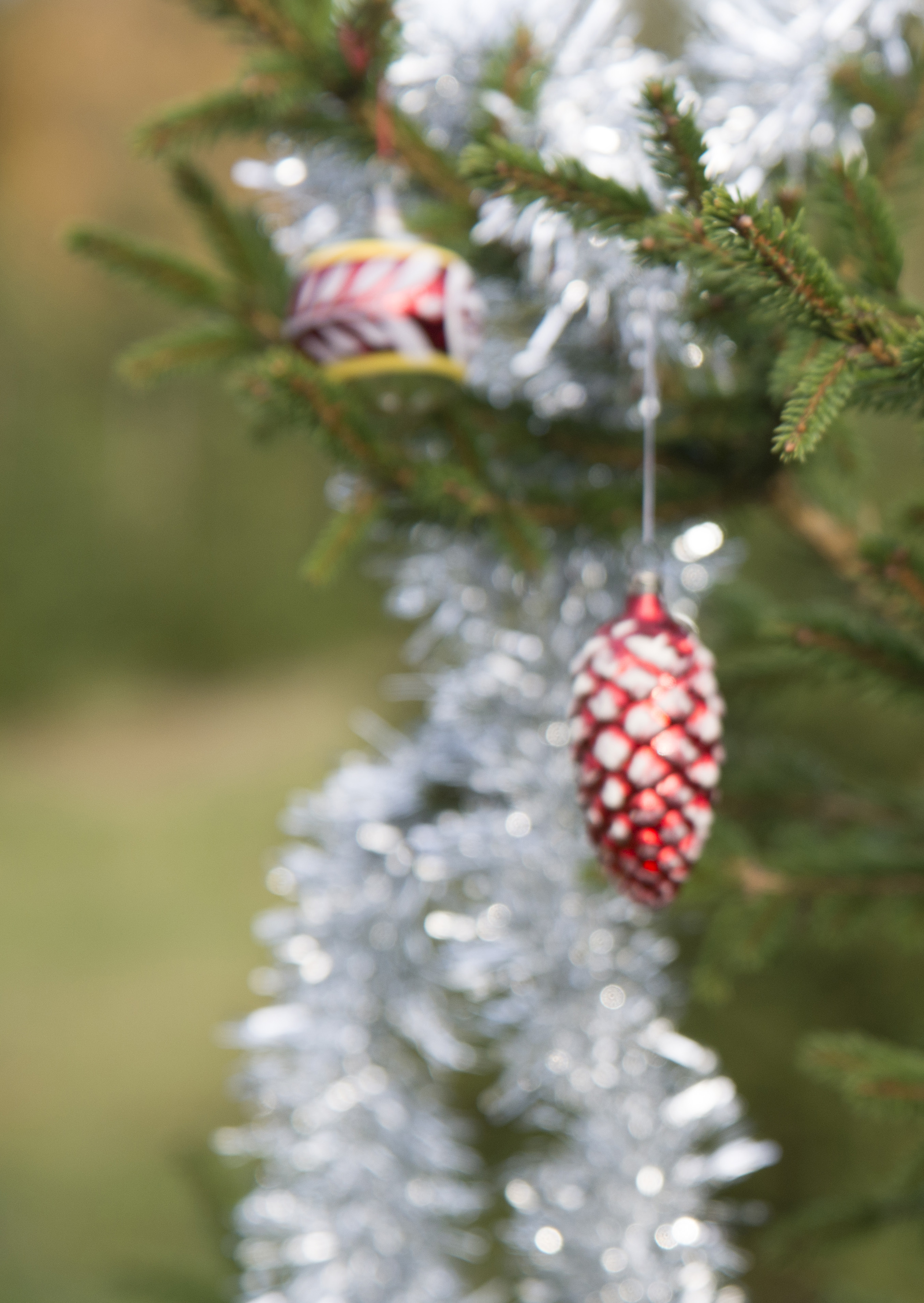 1 advent Ett nådens år 2 advent Guds rike är nära Tema: Tiden är här att ta emot Gud. Inom kort kommer löftet om räddning och trygghet att uppfyllas. Vi tänder det andra ljuset.