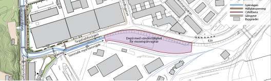 Spårvagnsspåret planeras att komma i gatumark via Strandvägen, Lindarängsvägen och Tegeluddsvägen, för att vid frihamnsinfarten gå över till egen bana sista biten till depån.