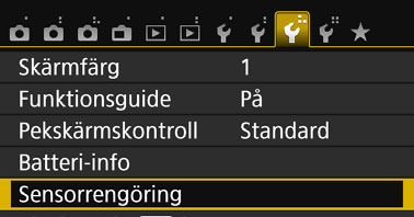 f Automatisk sensorrengöring När du ställer strömbrytaren i läget <1> eller <2> används enheten för självrengöring av sensor för att automatiskt skaka bort damm från sensorns framsida.