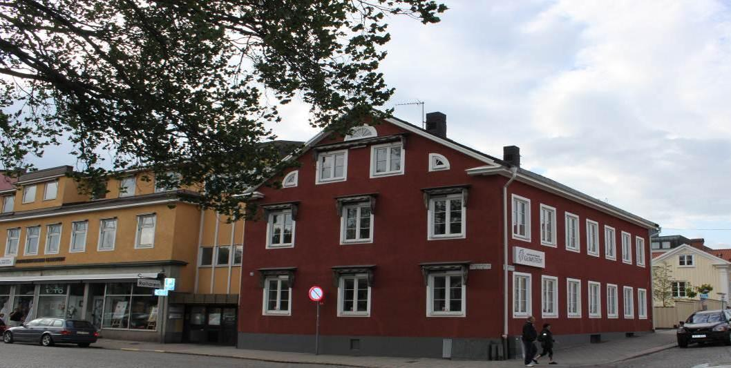 5.1.28 Norra Järnvägsgatan 2 / Kronobergsgatan 1 Fastighetsbeteckning: Linné 6 Fastighetsägare: