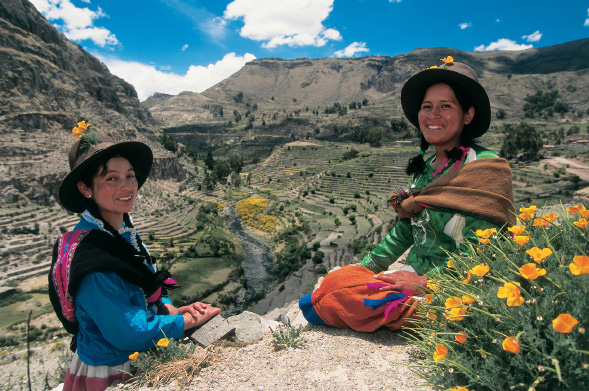 Dag 16 Cuzco till Lima och hemresa Vi får transfer till Cuzcos flygplats för att flyga till Lima. Beroende på när ert internationella flyg avgår kan det ges möjlighet att utforska Lima på egen hand.