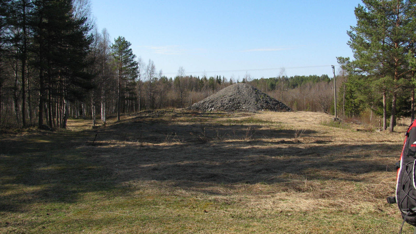 MIFO-bransch Järn-, stål- och manufaktur (Branschriskklass 1) 12. Törefors Järnbruk (Töre 3:87) F2514-1353 3 Tillverkning av tackjärn i masugn, bearbetning av järn i stångjärnssmedja.