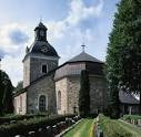 00 Samling på parkeringen vid Stora Tuna kyrka. Ingen föranmälan behövs. Många medeltidskyrkor är rikt utsmyckade med takmålningar. I Stora Skedvi kyrka finns fantastiska kalkmålningar i mittskeppet.