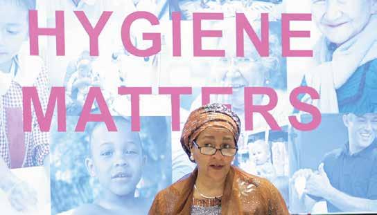 Året i korthet Amina Mohammed, vice generalsekreterare i FN och ordförande i WSSCC, var en av huvudtalarna när Hygiene Matters-rapporten lanserades i New York i september 2016.