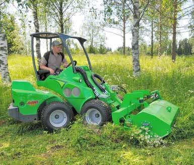 Tack vare teleskoputskjutet och parallellföringen har AVANT 600 utmärkta