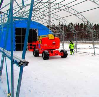 Vi hyr ut sax- och bomliftar till alla typer av verksamheter. Alla våra liftar kommer från kända leverantörer och gör att du når riktigt höga höjder.