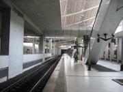 JÄRNVÄGSUTREDNING VÄSTLÄNKEN Fig 4.11 Charles de Gaulle, Paris. Stationsrum. 30 Fig 4.