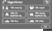 2 Här visas den avvikande resvägen som systemet föreslår. 1. Tryck på Rutt. INFORMATION Om bilen befinner sig på en motorväg kan en avvikande resväg väljas med körsträckorna 5, 15 eller 25 km.