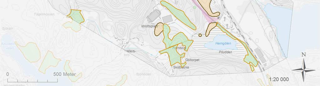 För övrigt är Överum helt omgivet av skogs- och sjölandskap. Alla innevånare i Överum har högst 1 km till ett grönområde på 15 ha.