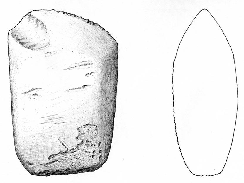 Fig. 30. Bergartsyxan F244. Skala 1:1. Tecknare Ylva Roslund Forenius. till bronsålderskeramiken.