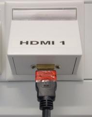 Bild-adapter En del Mac-datorer har inte HDMI utan bara Mini DisplayPort för bildskärm.