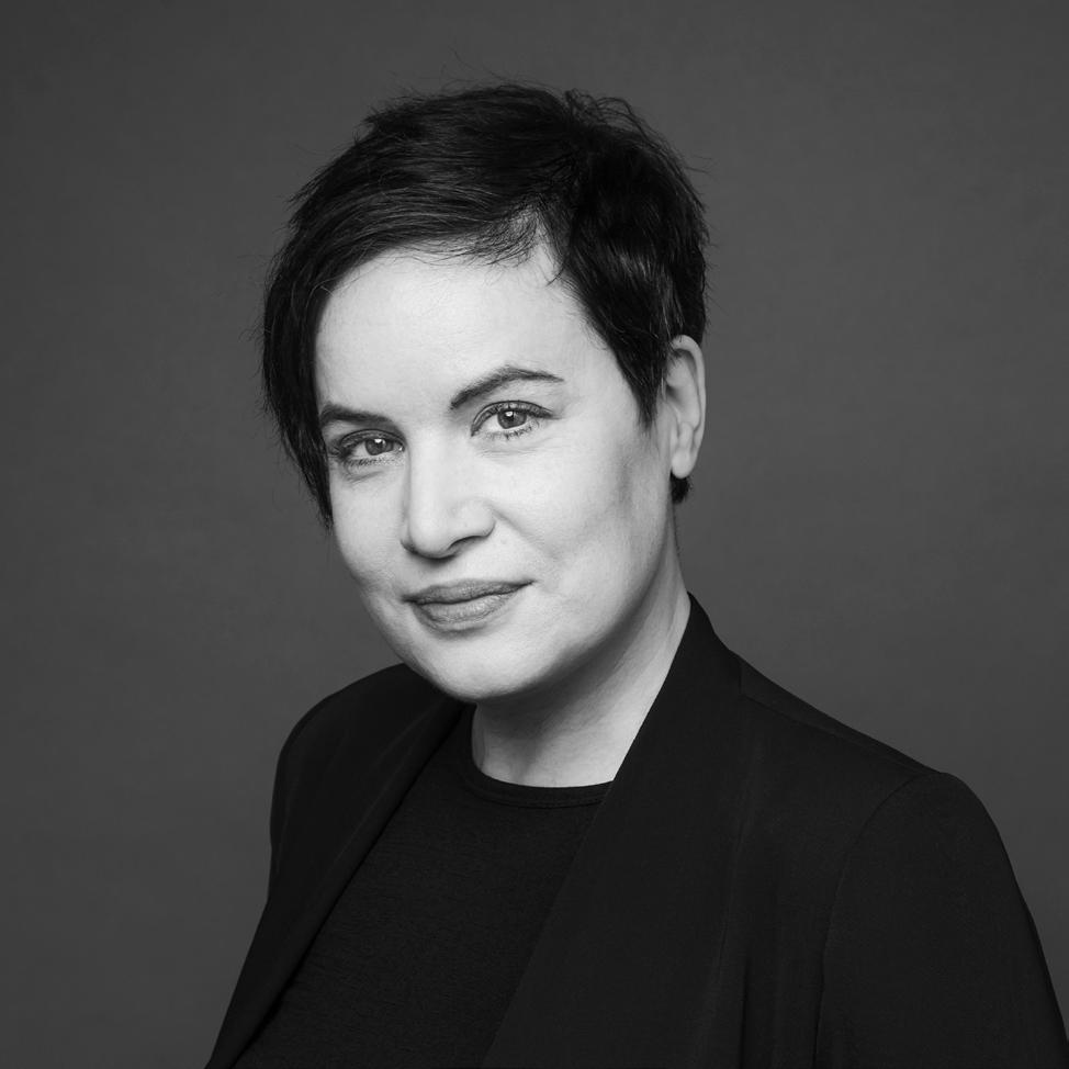 FORM SYMPOSIUM #1 tema: Dagvatten ARKITEKTUR I KLIMATHOTETS TID: STRATEGIER FÖR HUNDRAÅRSREGN OCH ÖVERSVÄMNINGAR SEMINARIELEDARE Emilia
