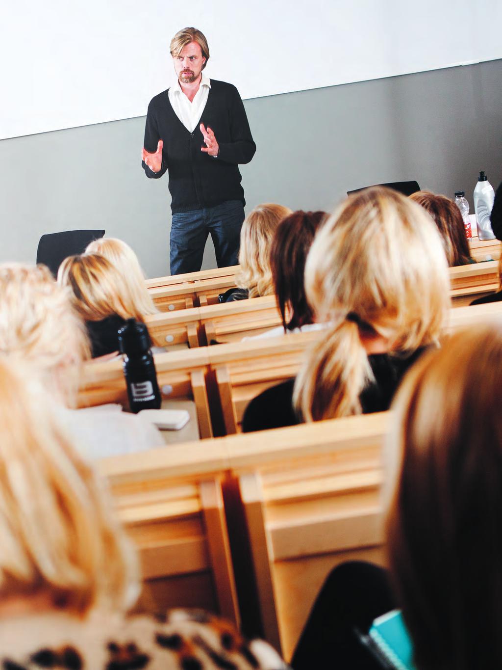 Högskoleprogram Oavsett vilken högskoleutbildning du väljer på Campus Varberg, så är det tryggt för dig att veta att just den kompetens du får är