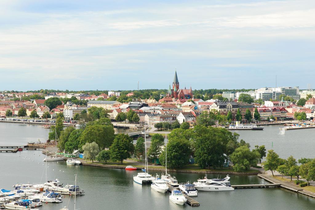 MEDBORGARUNDERSÖKNING i samarbete med Vad tycker du om Västerviks kommun? Vill du vara med och göra Västerviks kommun till en bättre kommun att bo och leva i?