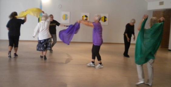 17 TISDAGAR Frigörande dans, dansen som är din egen dans. Start den 7/2 kl.11.00 i Aulan.