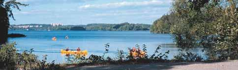 Görvälnsviken Järfälla har tre naturreservat Västra Järvafältet, Molnsättra och Görväln. Drygt 30 procent av kommunens landyta är skyddad som naturreservat.