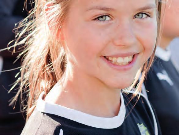 De med högre utbildning är mer fysiskt aktiva än de med lägre utbildning (fi gur 3). 50 40 30 20 10 0 3 3 0 min./ vecka 33 1 149 min./ vecka 30 30 150 299 min./ vecka 300 min.