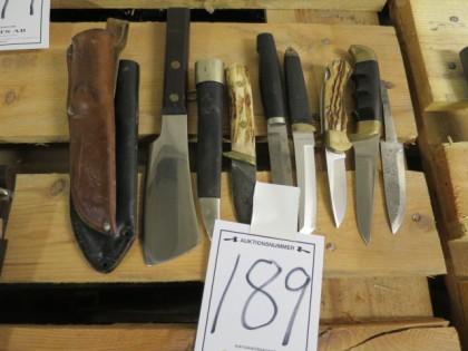 7st diverse knivar