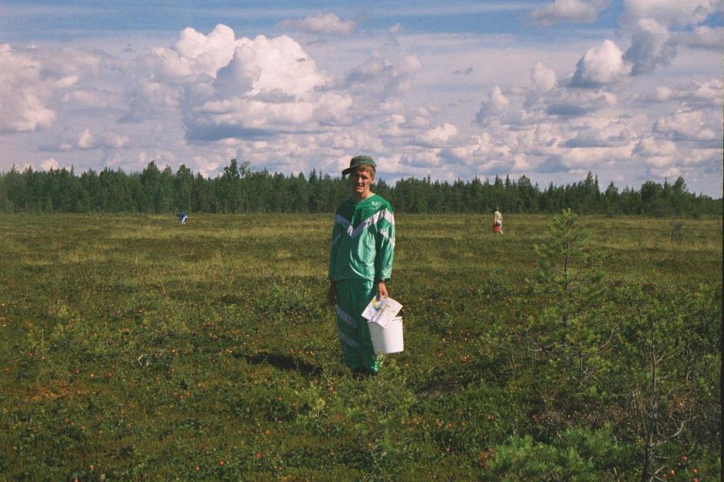 En typisk finländsk skogsägare Ägargrupp: Ålder: Kön: Bosättningssort: Yrke: Mål: