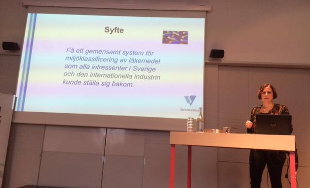 december 2002 kom ett första utkast till ett förslag om miljöklassificering av läkemedel där man bland annat specificerade vilka variabler (försäljningsvolym per år, toxicitet eller motsvarande,