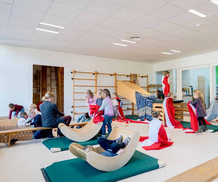 Överst: Basisschool De Schrank, Nederländerna Fotograf: Hugo