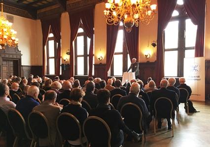 Uppskattad samrådskonferens i Uppsala Närmare 80 representanter för släktforskarföreningar samlades under helgen den 34 mars på Norrlands nation i Uppsala för att diskutera framtidsfrågor för